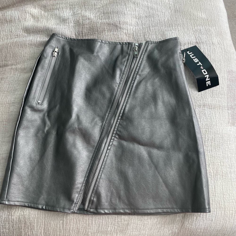 Silver skirt